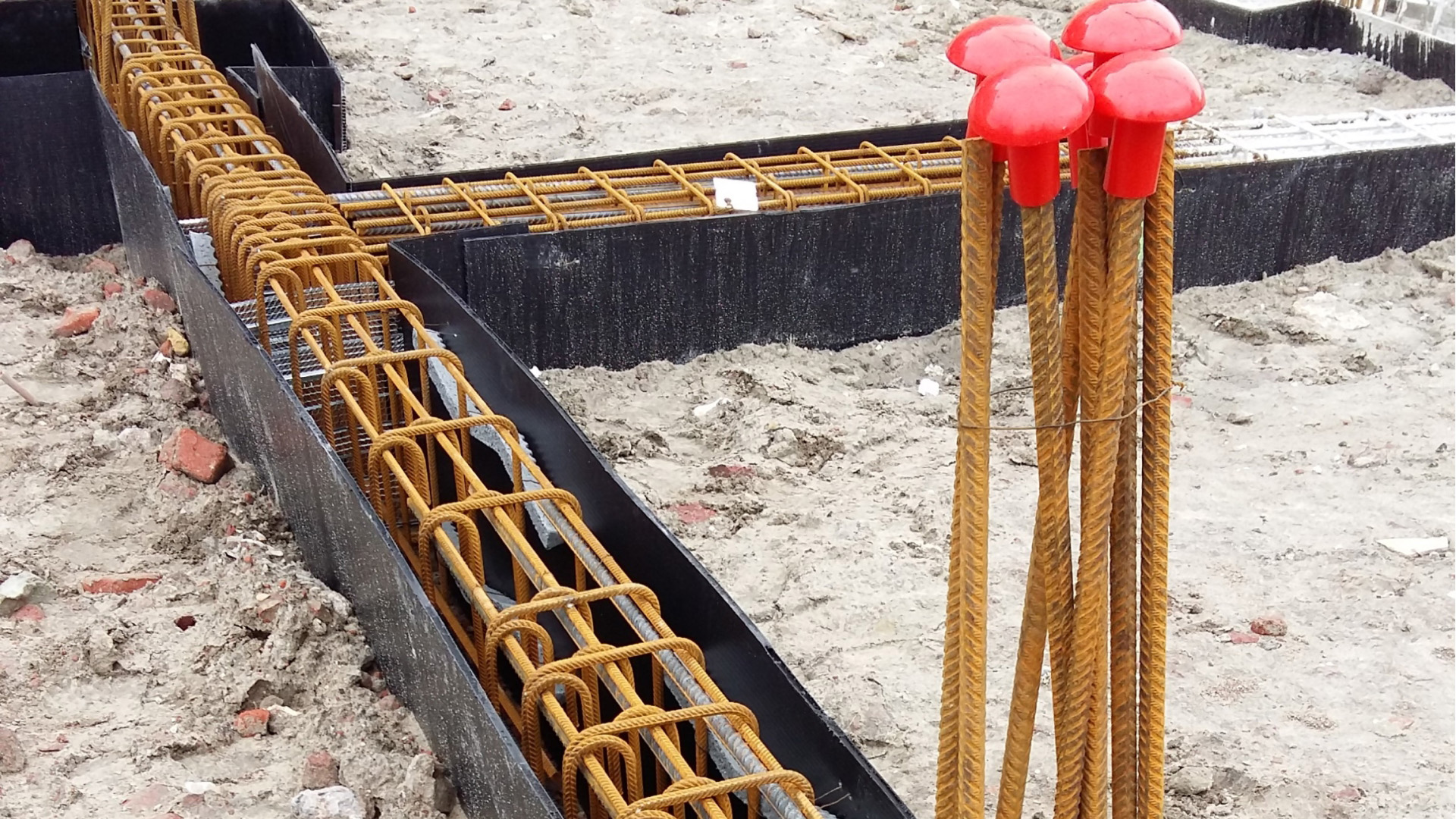 Distriplast - Building & Construction